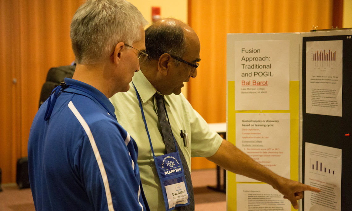 Bal Barot presents his poster.